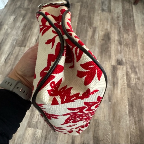 Banana Republic Moon Shaped Canvas Leaf Pattern Graphic Shoulder Bag - Small - Picture 9 of 12